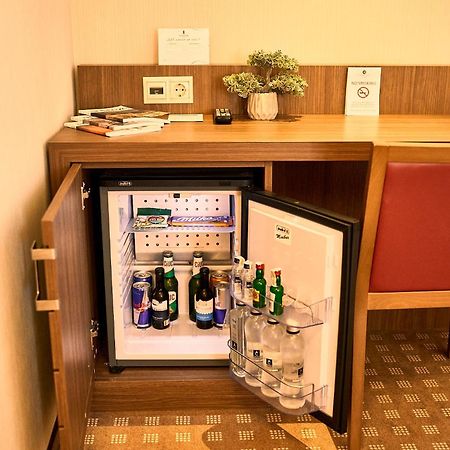 Petrodava One Karácsonkő Kültér fotó